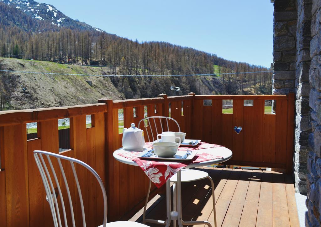 Maison Carrel Elegant 4 Breuil-Cervinia Exterior photo